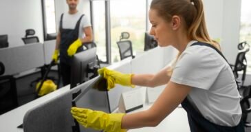 medium-shot-people-cleaning-building medium-shot-people-cleaning-building